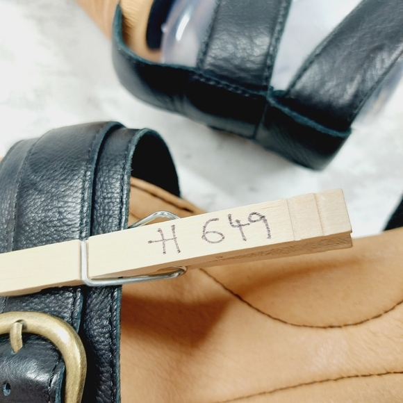 NEW Born Women’s Tahlia Ankle Strap Leather Buckle Black Sandals H649 - Picture 14 of 14